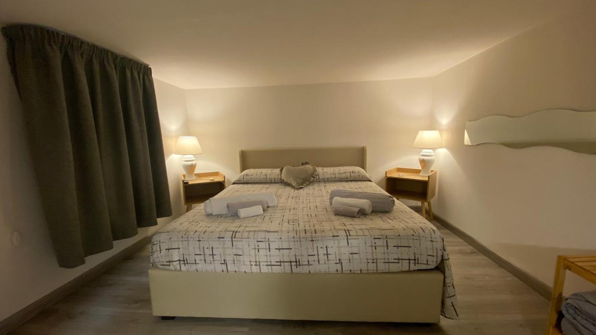 Sweet Home Apartment City Center Katanya Dış mekan fotoğraf